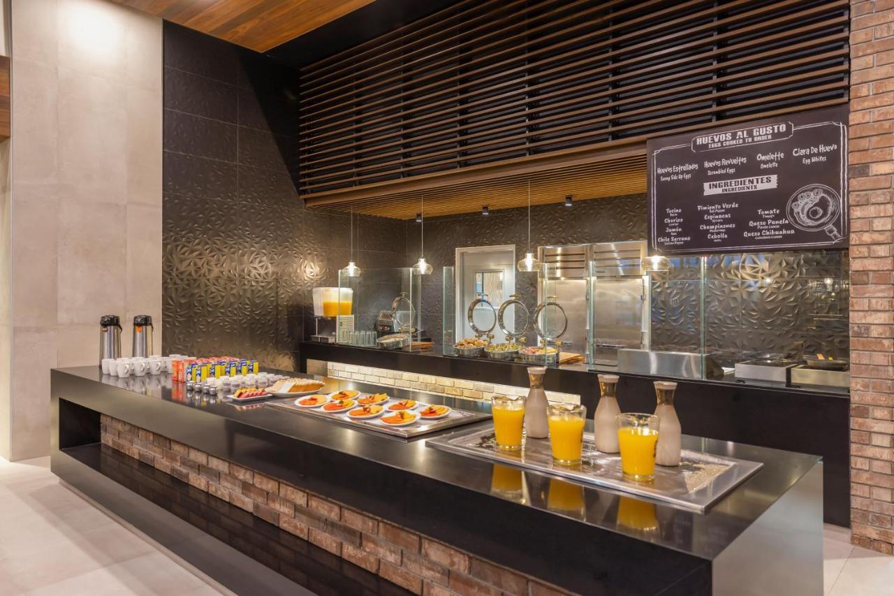 Four Points By Sheraton Monterrey Airport Apodaca Kültér fotó